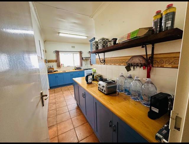 4 BEDROOM HOUSE FOR SALE IN BRAMLEY PARK